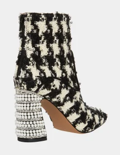 Betsey Johnson Blanche Black/White<Women Shoes
