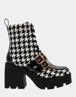 Betsey Johnson Cotton Black/White<Women Shoes