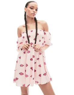 Betsey Johnson Pucker Up Mini Dress<Women Clothing