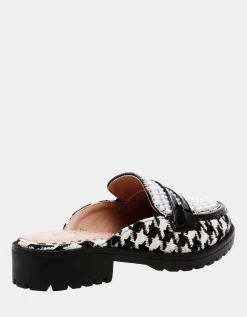Betsey Johnson Ronin Black/White<Women Shoes