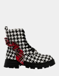 Betsey Johnson Rozey Black/White<Women Shoes