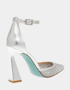 Betsey Johnson Viola<Women Shoes